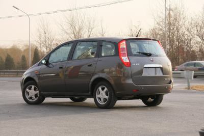 2006款 精致版 2.0L 手动7座-外观-图片-有驾