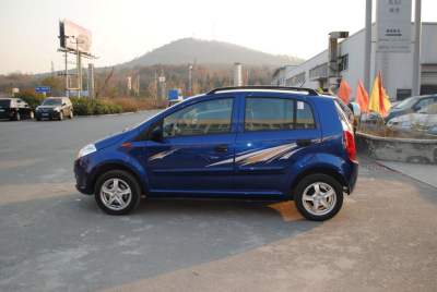 2011款 1.0L 手动传奇版-外观-图片-有驾