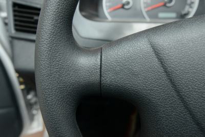 2012款 N3 1.0L 三厢舒适型-内饰-图片-有驾