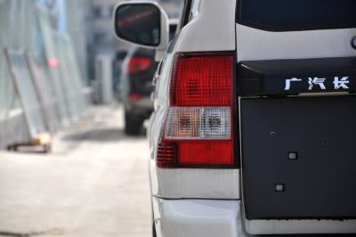 2010款 经典版 2.0L 四驱豪华型-外观-图片-有驾