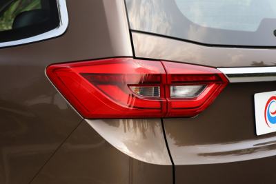 2018款 1.6L 手动豪华智能型-外观-图片-有驾