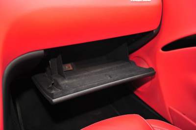 2010款 4.7L Automatic-空间-图片-有驾