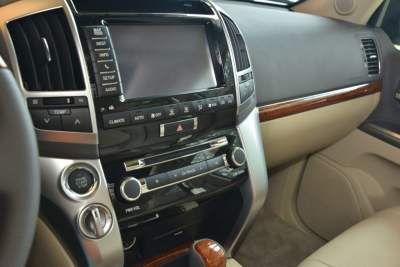 2012款 4.6L 自动VX-R-内饰-图片-有驾
