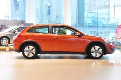 2012款 2.0L Aktiv 乐动套装版-外观-图片-有驾