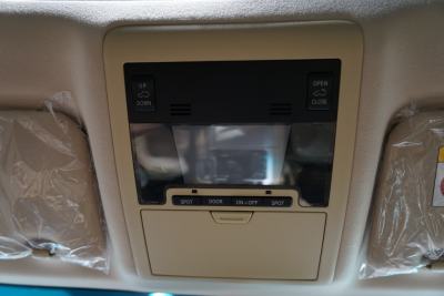 2016款 4.6L 自动VX-R-内饰-图片-有驾
