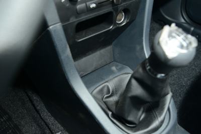 2012款 N3 1.0L 三厢舒适型-内饰-图片-有驾