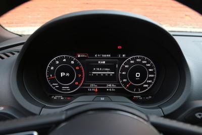 2017款 Cabriolet 40 TFSI-内饰-图片-有驾