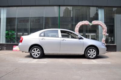 2012款 1.5L 手动豪华型CNG-外观-图片-有驾