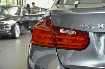 2015款 320i 运动设计套装-外观-图片-有驾