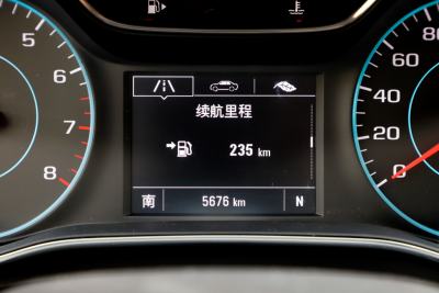 2018款 330T 双离合炫锋版-内饰-图片-有驾