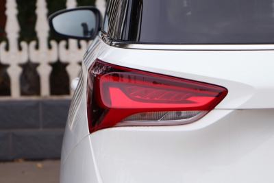 2019款 18T 5座精英型 国VI-外观-图片-有驾