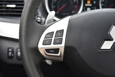 2015款 2.0L CVT旗舰版-内饰-图片-有驾