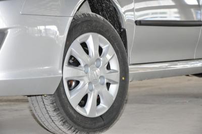 2012款 1.3L 标准型-外观-图片-有驾