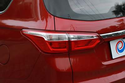 2017款 1.6L 手动幸福型-外观-图片-有驾
