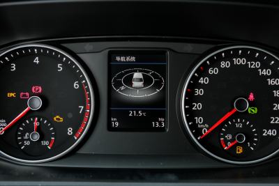 2018款 2.0TSI 四驱悠享版 7座-内饰-图片-有驾