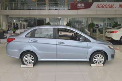 2013款 三厢 1.5L 自动乐尚版-外观-图片-有驾