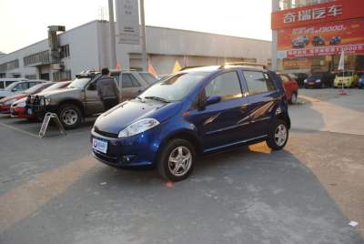2011款 1.0L 手动传奇版-外观-图片-有驾