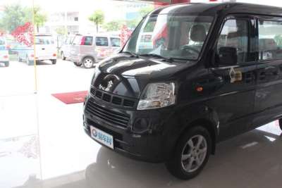 2010款 1.2L手动舒适型 阳光版-外观-图片-有驾