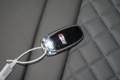 2021款 V10 Coupe performance-内饰-图片-有驾
