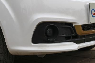 2018款 E100B 舒适型-外观-图片-有驾