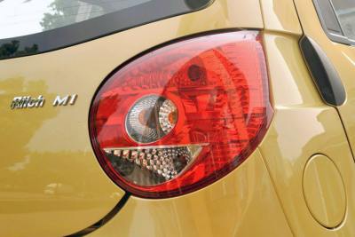 2011款 1.0L 手动智惠型-外观-图片-有驾