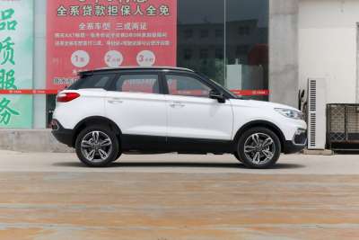 2018款 1.5T CVT劲酷型-外观-图片-有驾