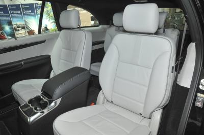 2015款 R 400 4MATIC 豪华型-空间-图片-有驾