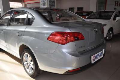 2011款 新锐版 1.5L 自动豪华型-外观-图片-有驾