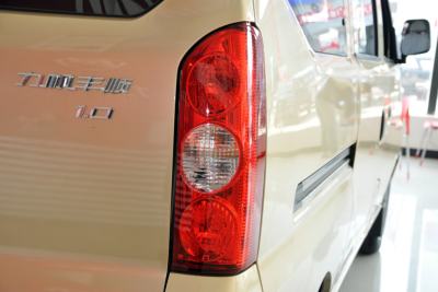 2011款 1.0L标准型LF466Q-外观-图片-有驾