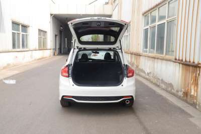 2020款 1.8L 自动舒适版 6座-空间-图片-有驾