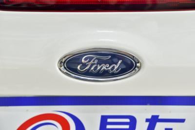 2015款 三厢 1.6L 手动舒适型-外观-图片-有驾