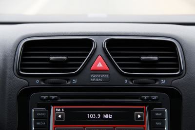 2011款 R 2.0TSI-内饰-图片-有驾