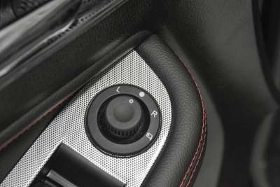 2016款 1.8L 手动豪华型-内饰-图片-有驾