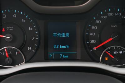 2018款 530T 自动豪华版-内饰-图片-有驾