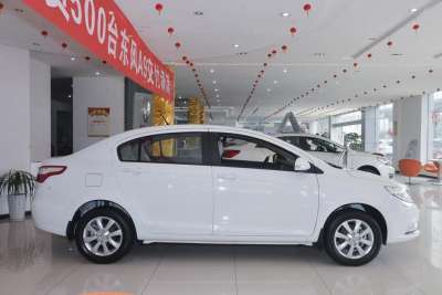2014款 1.5L 手动智驱实尚型-外观-图片-有驾