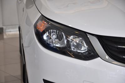 2014款 CROSS 1.5L 手动舒适型-外观-图片-有驾