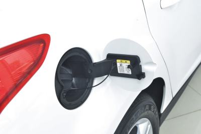 2015款 三厢 1.6L 手动舒适型-外观-图片-有驾