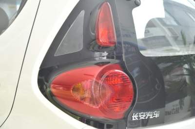 2012款 1.0L IMT时尚版 国IV-外观-图片-有驾