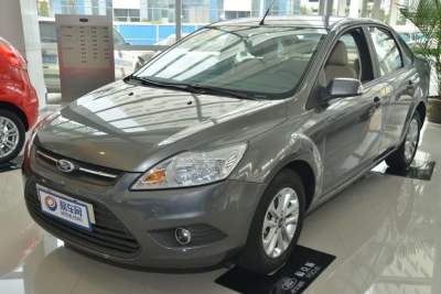 2013款 三厢经典 1.8L 手动基本型-外观-图片-有驾