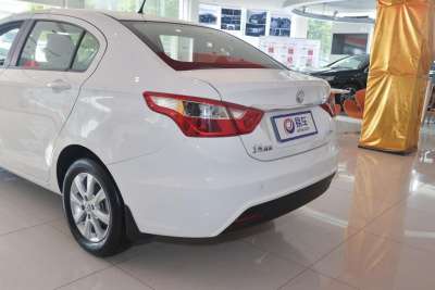 2014款 1.5L 手动智驱实尚型-外观-图片-有驾