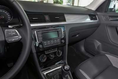 2015款 质惠版 1.6L 手动舒适型-内饰-图片-有驾