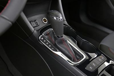 2018款 Redline 330T 双离合领锋版-内饰-图片-有驾