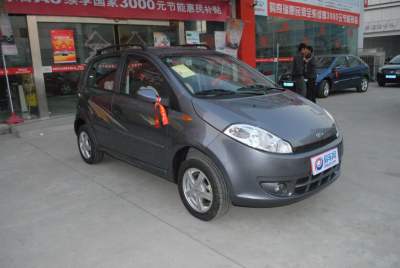 2011款 1.0L 手动传奇版-外观-图片-有驾