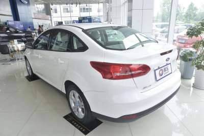 2015款 三厢 1.6L 手动舒适型-外观-图片-有驾