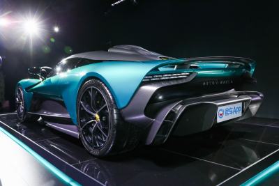 2022款 4.0T PHEV 基本型-外观-图片-有驾