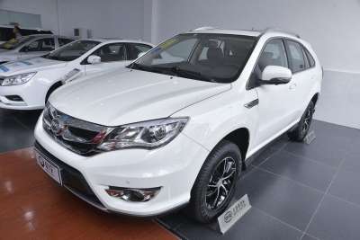2015款 1.5T 升级版 手动尊贵型-外观-图片-有驾