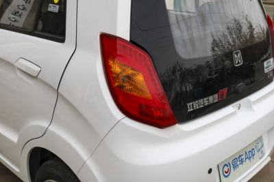 2018款 E100B 舒适型-外观-图片-有驾