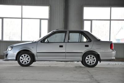 2012款 1.3L 标准型-外观-图片-有驾