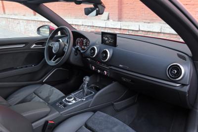 2017款 Cabriolet 40 TFSI-内饰-图片-有驾