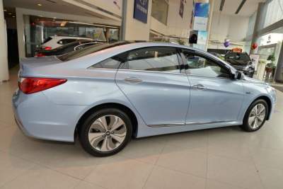 2014款 2.0L Hybrid-外观-图片-有驾